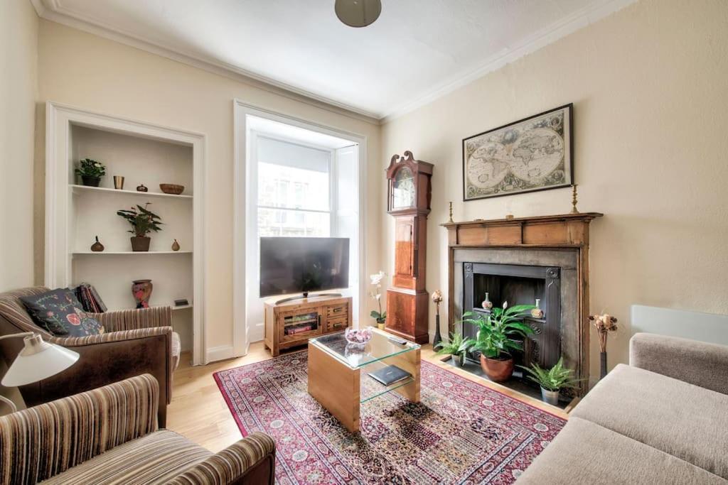 Charm & Character On Historic Rose Street Apartment Edinburgh Bagian luar foto